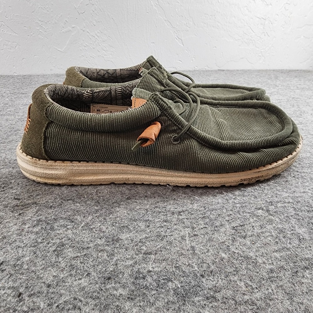 Hey Dude Wally Corduroy Olive Green Slip On Loafers Mens Size 8 40163-337